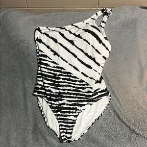 La Blanca Black and White Swimsuit